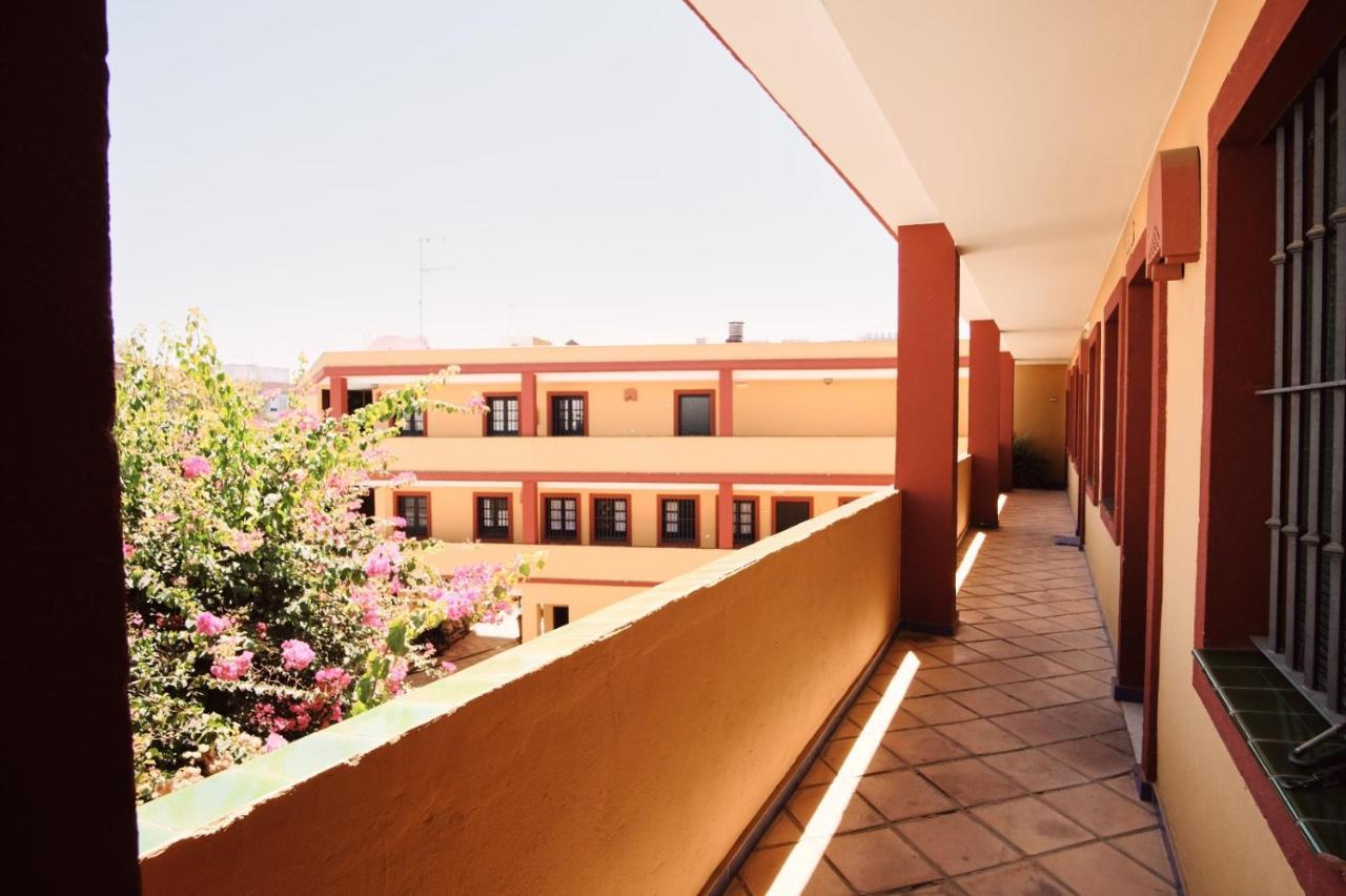 Reposo Sweet Home & Free Parking Sevilla Eksteriør billede